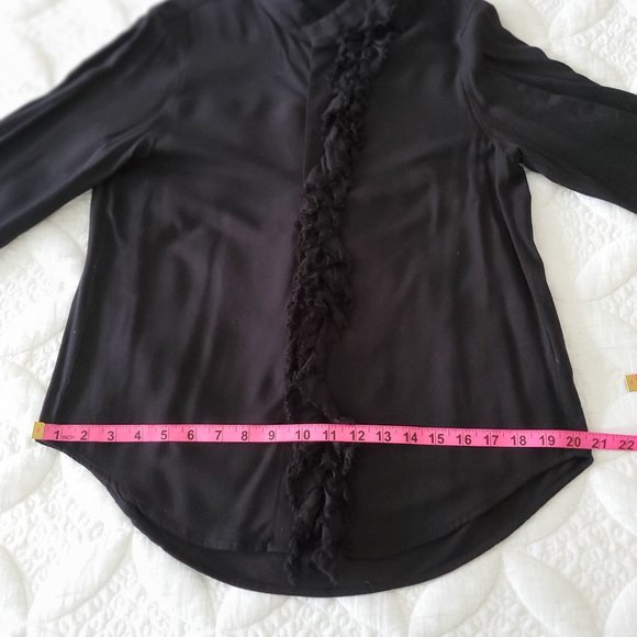 DKNY Women’s Ruffle Button Down - Picture 4 of 8